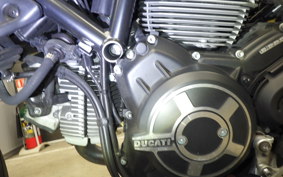 DUCATI SCRAMBLER SIXTY2 2021