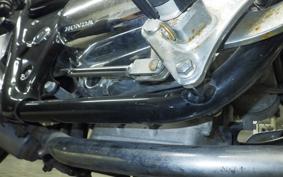 HONDA MAGNA 250 2001 MC29