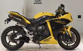 YAMAHA YZF-R1 2013
