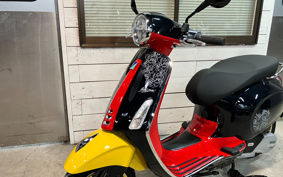 VESPA PRIMA BEIGE RA125 MICKEY