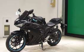 YAMAHA YZF R-3 2018 RH13J
