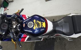 HONDA VFR800F 2019 RC79