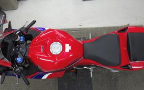 HONDA CBR600RR 2026 PC40