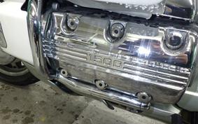HONDA GL1500 GOLD WING SE 2000 SC22