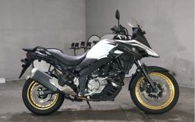 SUZUKI DL650 ( V-Strom 650 ) 2021 C733A