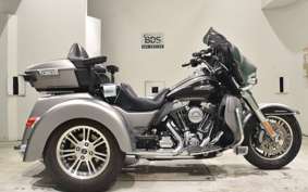HARLEY FLHTCUTG TRIKE 2015