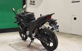 HONDA CBR125R JC50