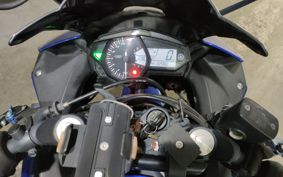 YAMAHA YZF-R25 RG10J
