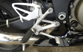HONDA CBR600F GEN 3 2001 PC35