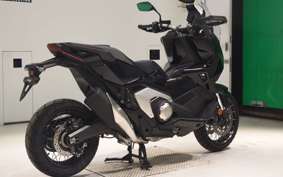 HONDA X-ADV 750 2026 RH21