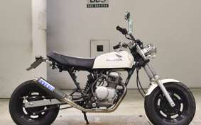 HONDA APE 50 2013 AC16