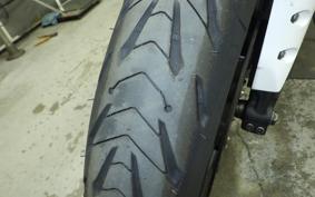 YAMAHA YZF-R1 2004