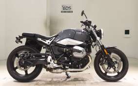 BMW R NINE T PURE 2024