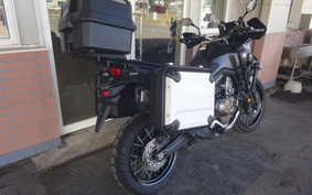 HONDA CRF1000L AFRICA TWIN 2018 SD04