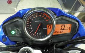 SUZUKI GSR250