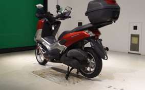 YAMAHA N-MAX SE86J