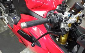 DUCATI パニガーレV2S 2025