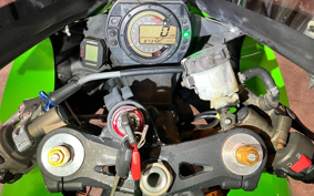 KAWASAKI NINJA ZX-10R 2004 ZXT00C