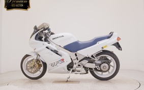 HONDA VFR750F GEN 2 1992 RC36