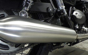TRIUMPH BONNEVILLE T100 2023