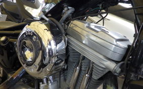 HARLEY XLH883 HUGGER 2001