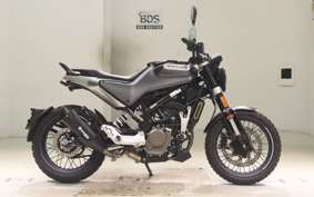 HUSQVARNA SVARTPILEN 125 2000