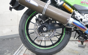 HONDA CB250R MC52