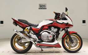 HONDA CB400 SUPER BOLDOR VTEC 2010 NC42