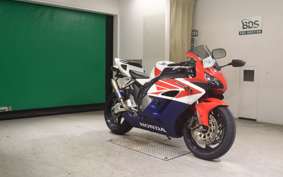 HONDA CBR1000RR 2004 SC57