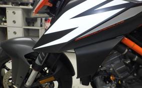KTM 1290 SUPER DUKE R 2019