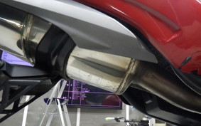 TRIUMPH DAYTONA 675 2009