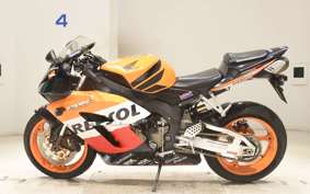 HONDA CBR1000RR 2005