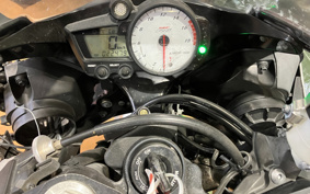 YAMAHA YZF-R6 2004 RJ05