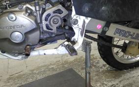 HONDA XR600R 1988 PE04