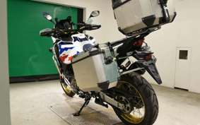HONDA CRF1100L AFRICA TWIN DCT 2025 SD15