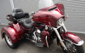 HARLEY FLHTCUTG TRIKE 2016 MAL