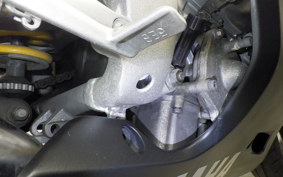 YAMAHA YZF-R6 1999
