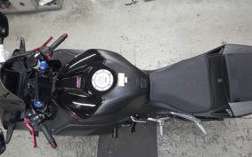 HONDA CBR600RR PC40
