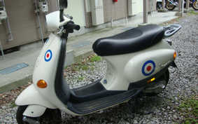 VESPA 50 ET4 C261