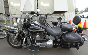 HARLEY FLSTC 2003 BJY