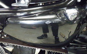 HARLEY XL883N 2013