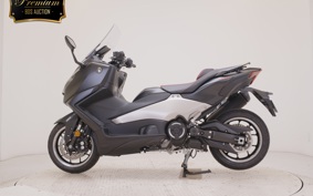 YAMAHA T-MAX 560 2026 SJ21J