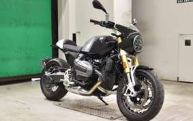 BMW R12 nine T 2025