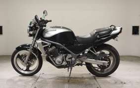 KAWASAKI BALIUS 250 2022 ZR250A