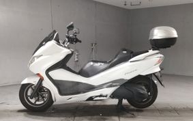 HONDA FORZA Z MF10