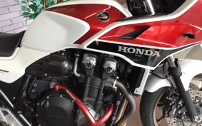 KAWASAKI Z900RS SE 2024 ZR900K