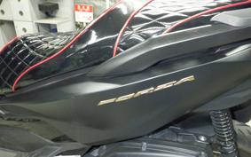 HONDA FORZA 250 2006 MF17