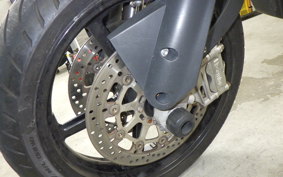 KTM 990 SUPERMOTO 2015