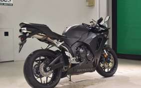 HONDA CBR600RR 2024 PC40