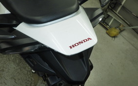 HONDA VFR800F 2019 RC79